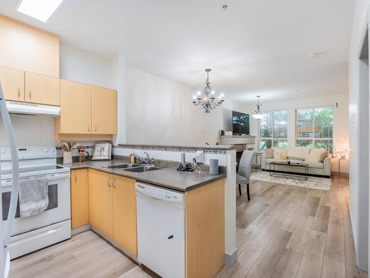 104-522 Smith Avenue, Coquitlam, BC, V3J 7X7 - 12