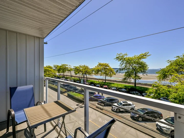 201-14881 Marine Drive, Surrey, BC, V4B 1C2 - 30