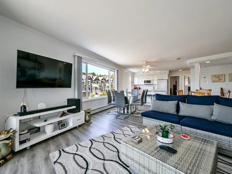 201-14881 Marine Drive, Surrey, BC, V4B 1C2 - 10