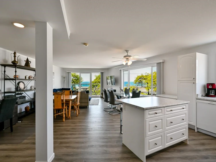 201-14881 Marine Drive, Surrey, BC, V4B 1C2 - 20