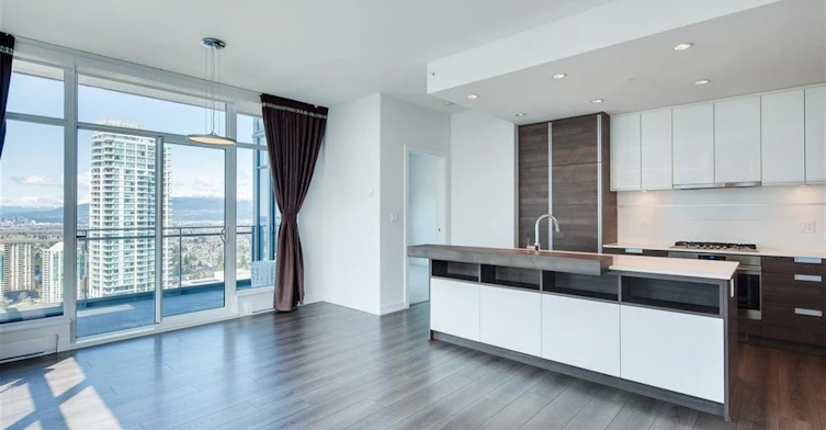 4688 Kingsway Way, Burnaby, BC, V5H 4L9 - 4