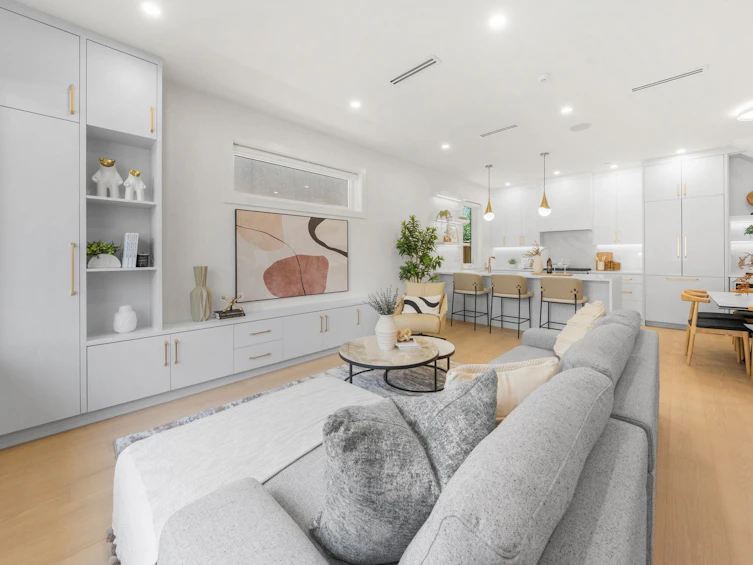 1-1582 E 2nd Avenue, Vancouver, BC, V5N 1C7