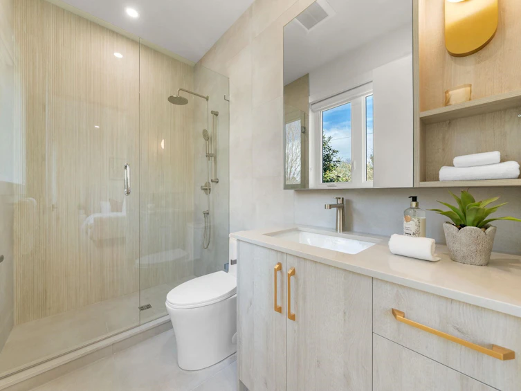 1-1582 E 2nd Avenue, Vancouver, BC, V5N 1C7 - 32