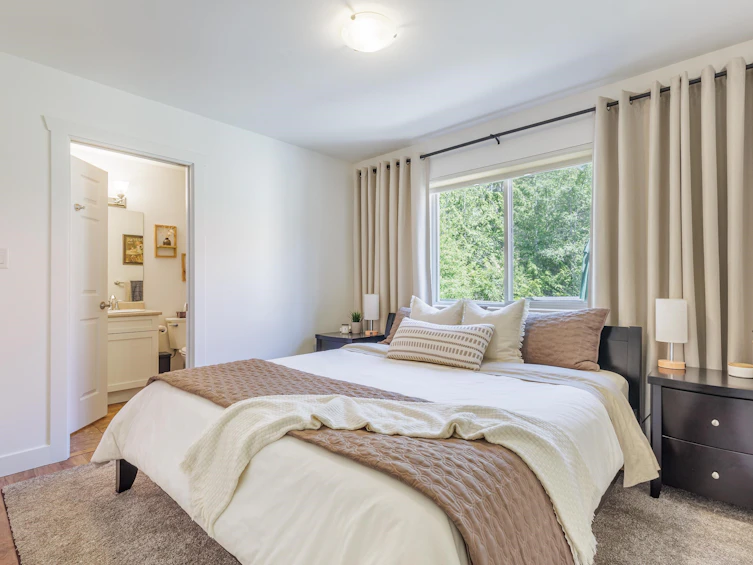 5823 Leaning Tree Road, Halfmoon Bay, BC, V7Z 1C2 - 12