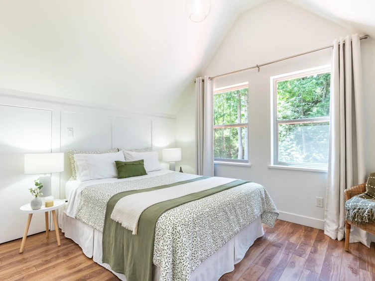 5823 Leaning Tree Road, Halfmoon Bay, BC, V7Z 1C2 - 15