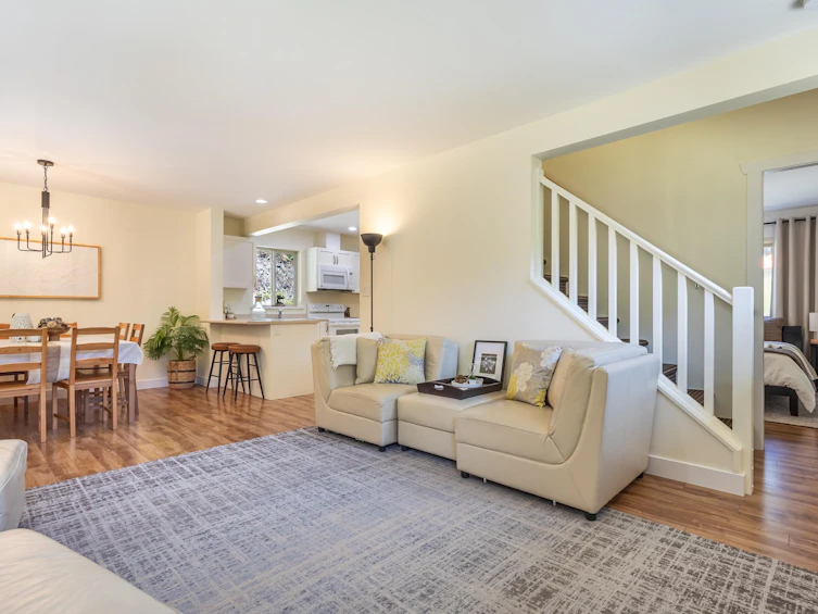 5823 Leaning Tree Road, Halfmoon Bay, BC, V7Z 1C2 - 11