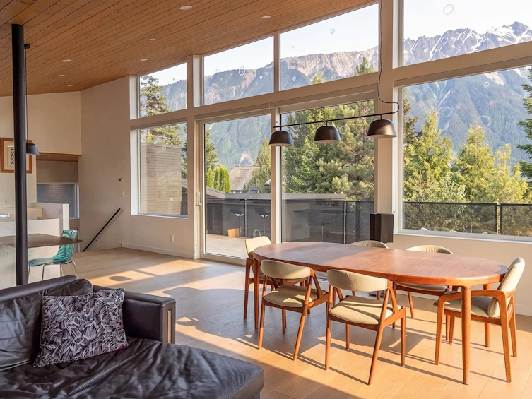 1764 Pinewood Drive, Pemberton, BC, V0N 2L3 - 4