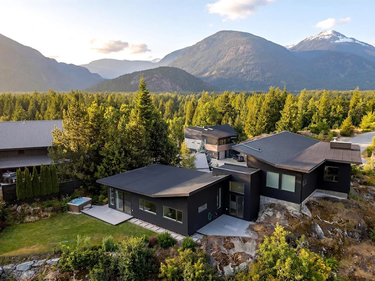 1764 Pinewood Drive, Pemberton, BC, V0N 2L3 - 35