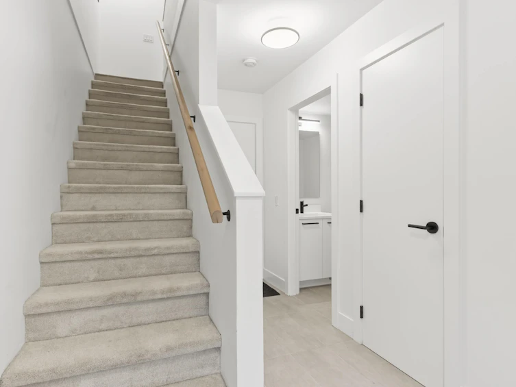 38046 Keel Way, Squamish, BC, V8B 2A1 - 23