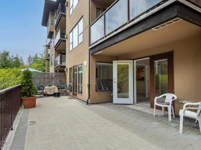 101-5855 Cowrie Street - 2