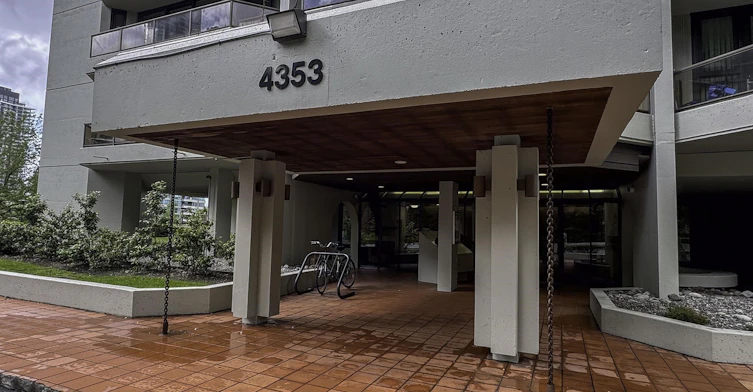 806-4353 Halifax Street, Burnaby, BC, V5C 5Z4 - 24