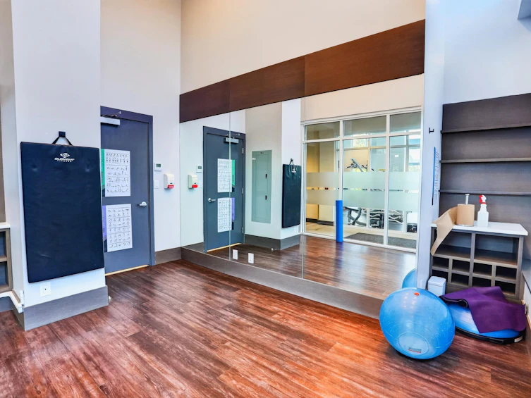 604-2780 Valley Centre Avenue, North Vancouver, BC, V7J 0C4 - 29