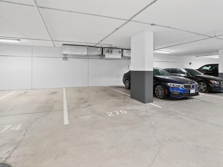 604-2780 Valley Centre Avenue, North Vancouver, BC, V7J 0C4 - 26