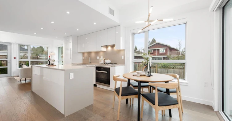 6308 Cambie Street, Vancouver, BC, V5Z 0K2 - 2