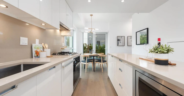 6308 Cambie Street, Vancouver, BC, V5Z 0K2 - 9