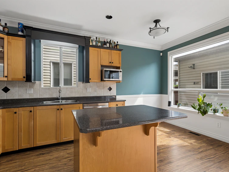 8838 216 Street, Langley, BC, V1M 3Z5 - 27