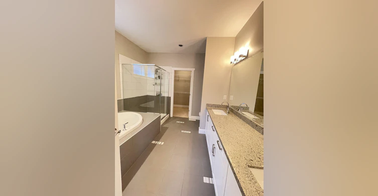 21067 78a Avenue, Langley, BC, V2Y 0H8 - 15