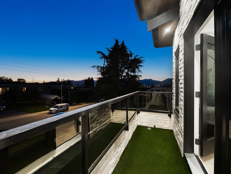 6210 Pearl Avenue, Burnaby, BC, V5H 3P9 - 20