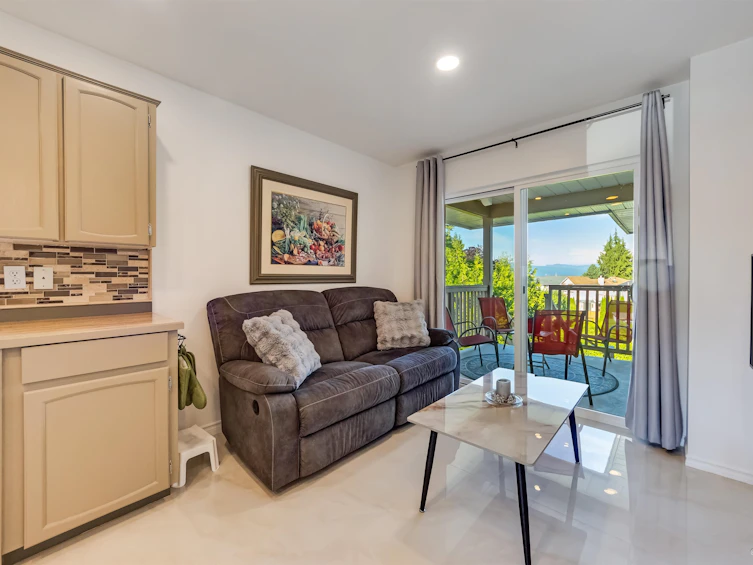 635 Lost Lake Drive, Coquitlam, BC, V3C 5G4 - 14
