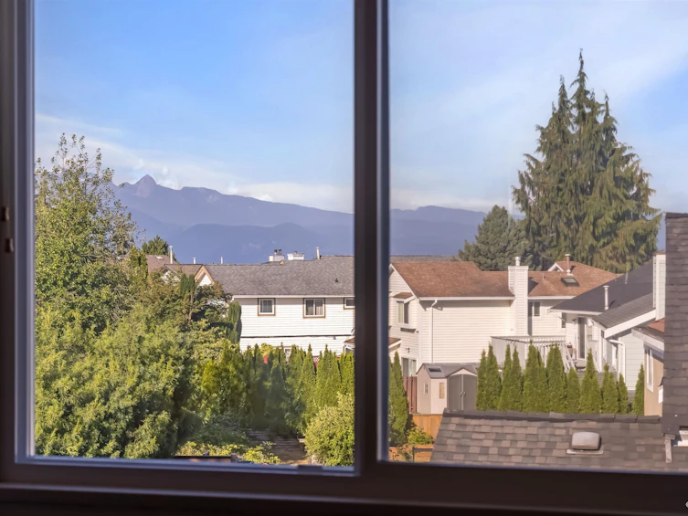 635 Lost Lake Drive, Coquitlam, BC, V3C 5G4 - 19