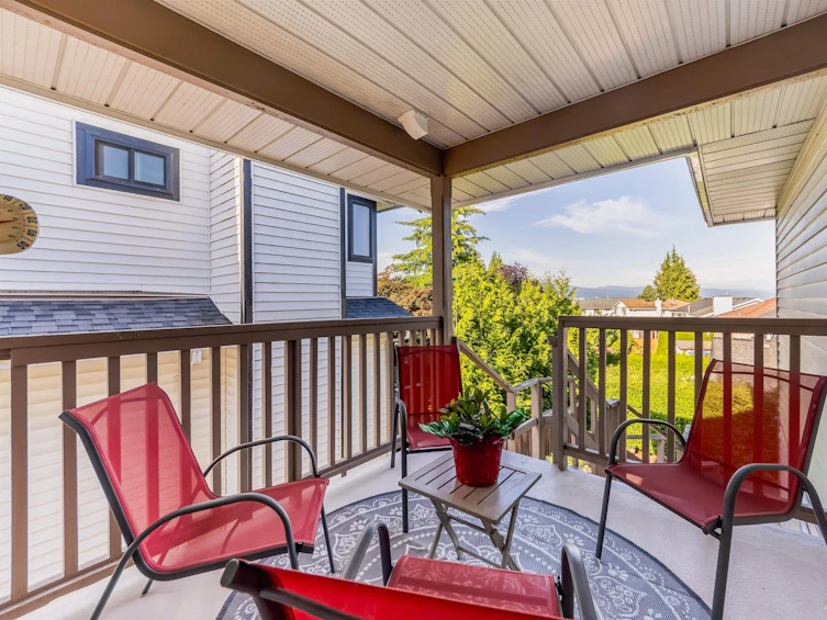635 Lost Lake Drive, Coquitlam, BC, V3C 5G4 - 25