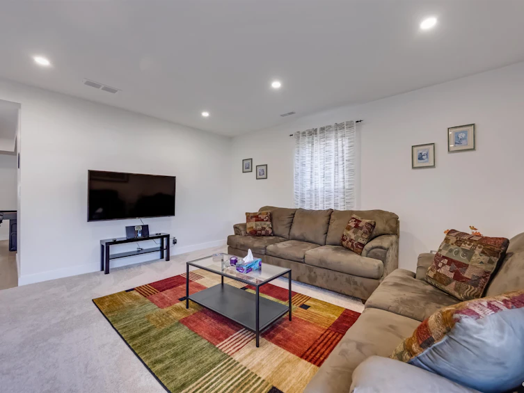 635 Lost Lake Drive, Coquitlam, BC, V3C 5G4 - 28
