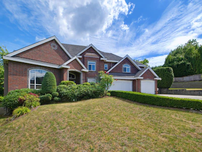 16396 113b Avenue - 2