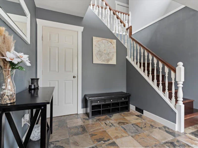 34870 Cassiar Court - 3