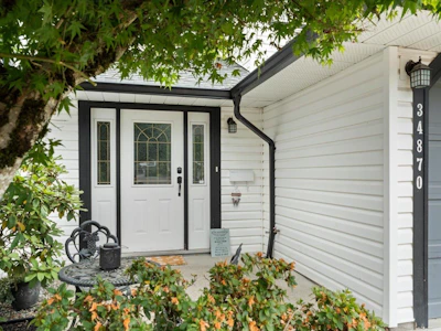 34870 Cassiar Court - 2