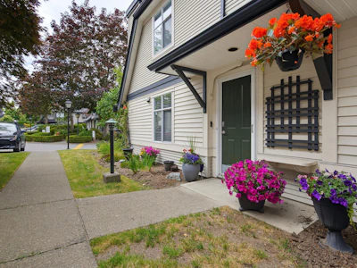 5-18883 65th Avenue - 4