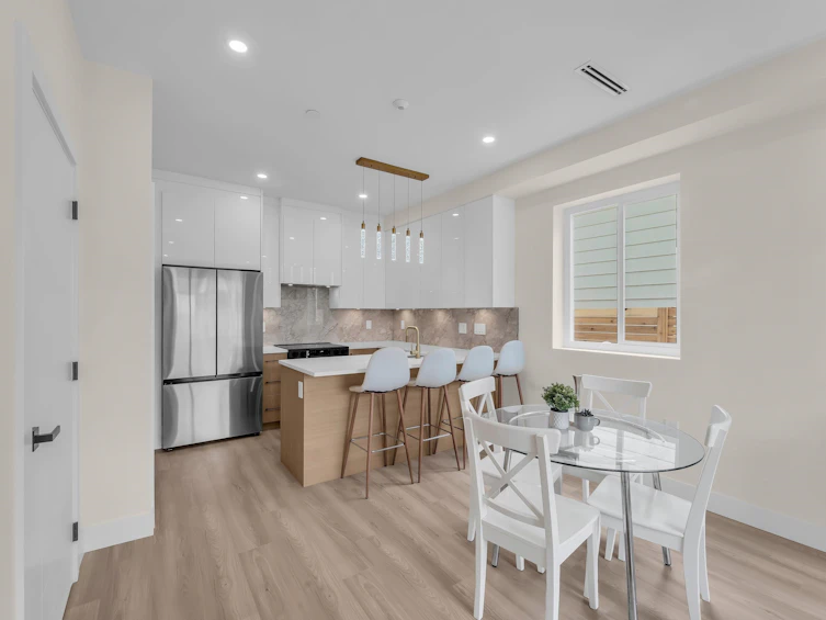 2-5779 Clarendon Street, Vancouver, BC, V5R 3K4 - 9