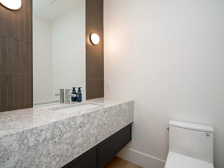 1019 57 Street, Delta, BC, V4L 1Y3 - 35