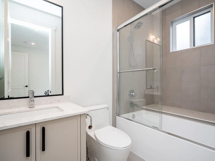 1019 57 Street, Delta, BC, V4L 1Y3 - 27