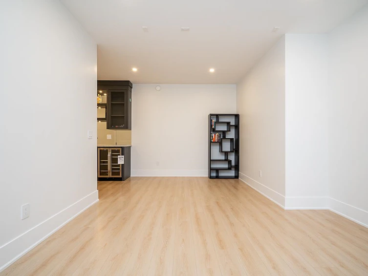 1019 57 Street, Delta, BC, V4L 1Y3 - 33