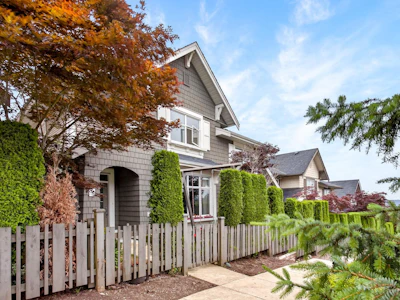 35-3400 Devonshire Avenue - 2