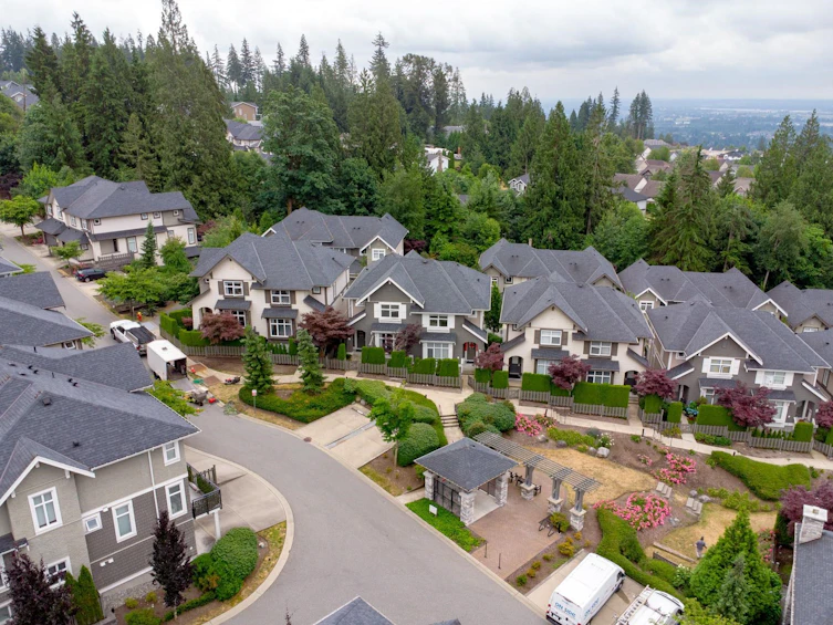 35-3400 Devonshire Avenue, Coquitlam, BC, V3E 0L1 - 36
