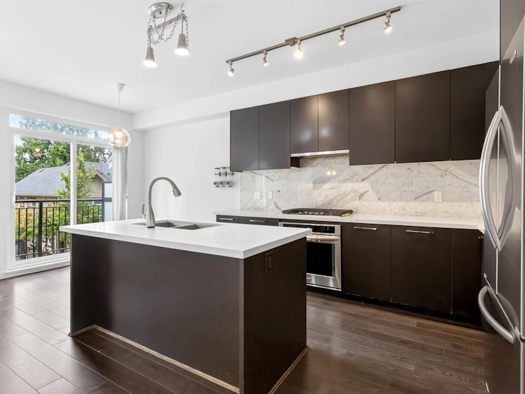 35-3400 Devonshire Avenue, Coquitlam, BC, V3E 0L1 - 7