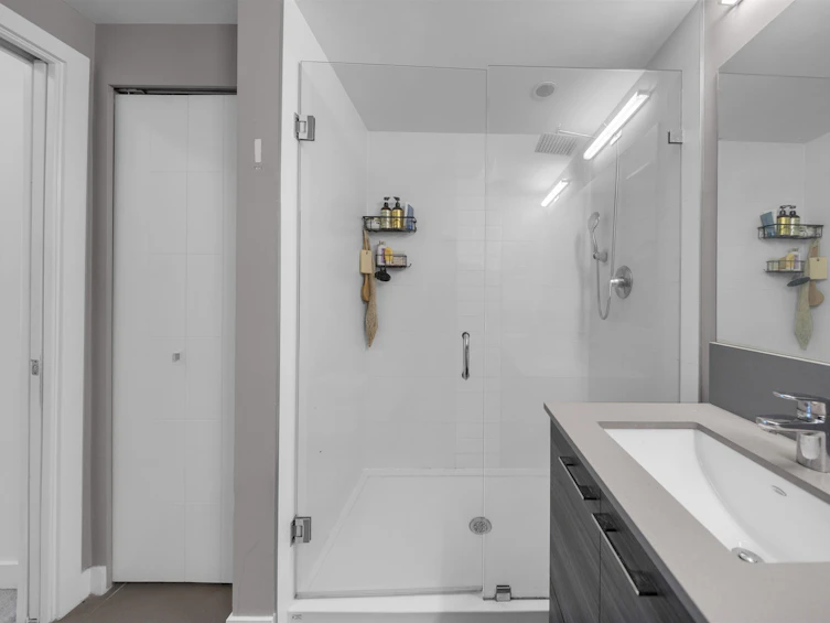 309-10603 140 Street, Surrey, BC, V3T 0M7 - 14