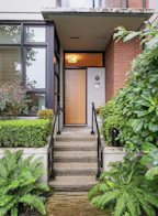 288 E 11th Avenue