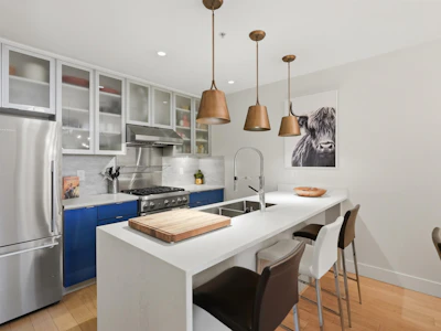 288 E 11 Avenue - 5