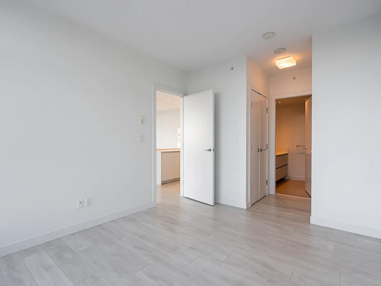 4306-4670 Assembly Way, Burnaby, BC, V5H 0H3 - 13