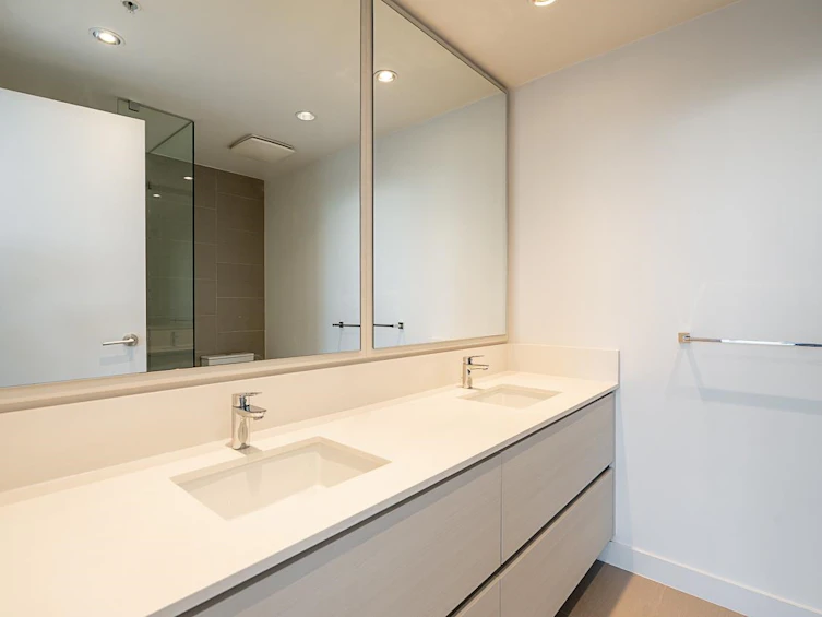 4306-4670 Assembly Way, Burnaby, BC, V5H 0H3 - 14