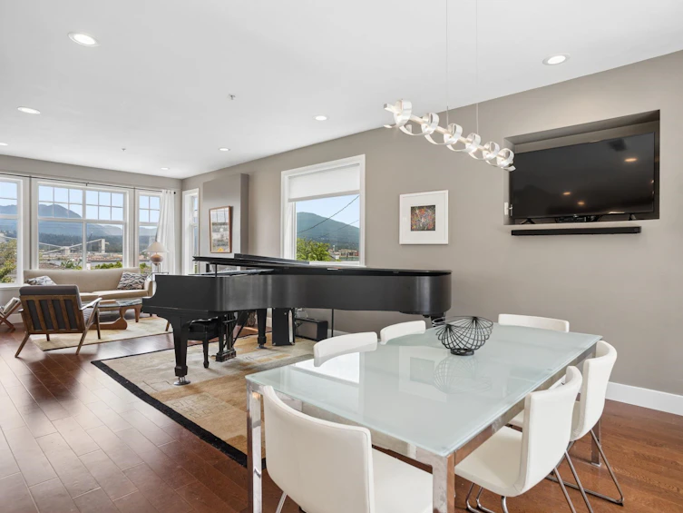 2808 Wall Street, Vancouver, BC, V5K 1B2 - 12