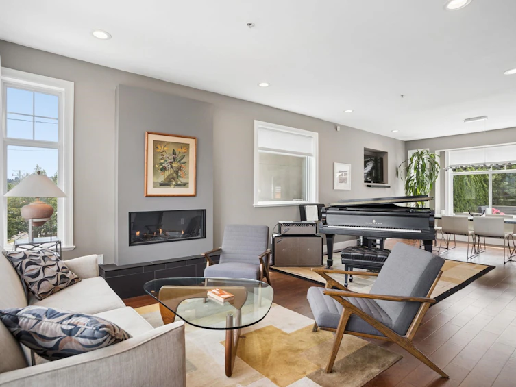 2808 Wall Street, Vancouver, BC, V5K 1B2 - 6