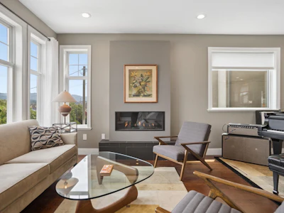 2808 Wall Street - 4