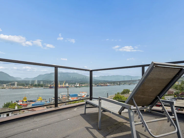 2808 Wall Street, Vancouver, BC, V5K 1B2 - 29