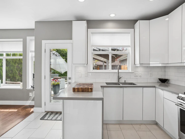 2808 Wall Street, Vancouver, BC, V5K 1B2 - 16