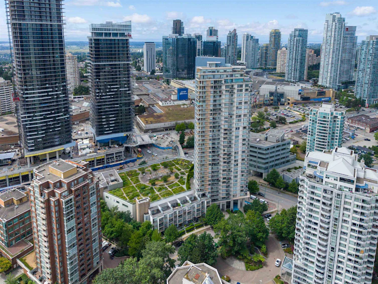 2401-4808 Hazel Street, Burnaby, BC, V5H 0A2