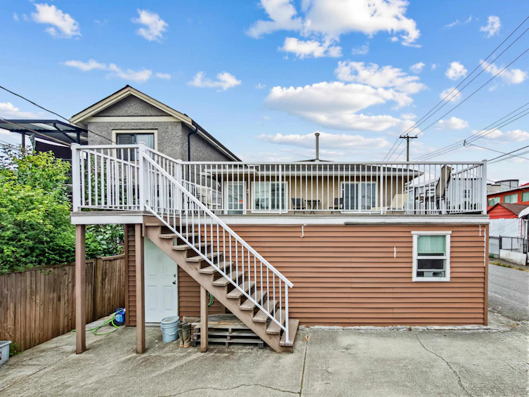 1972 E 51st Avenue, Vancouver, BC, V5P 1V9 - 23