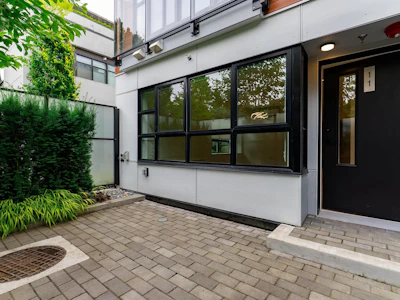 11-520 W 28th Avenue - 4